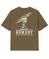 Camiseta Oversized Arm Day Caramelo