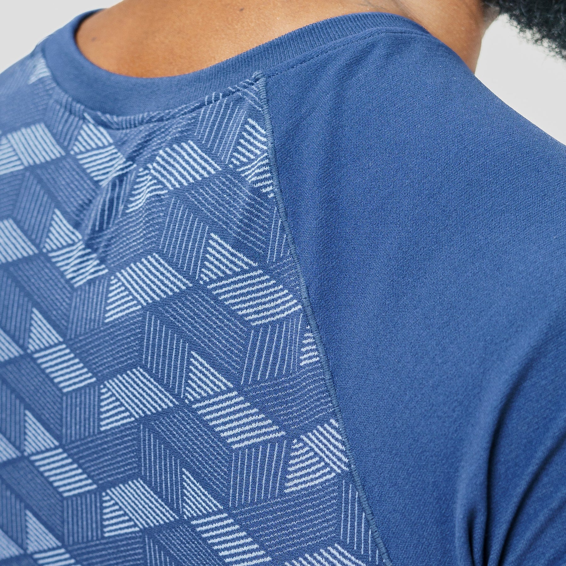 Camiseta Apex Dry Holographic Marinho - Sem Costura