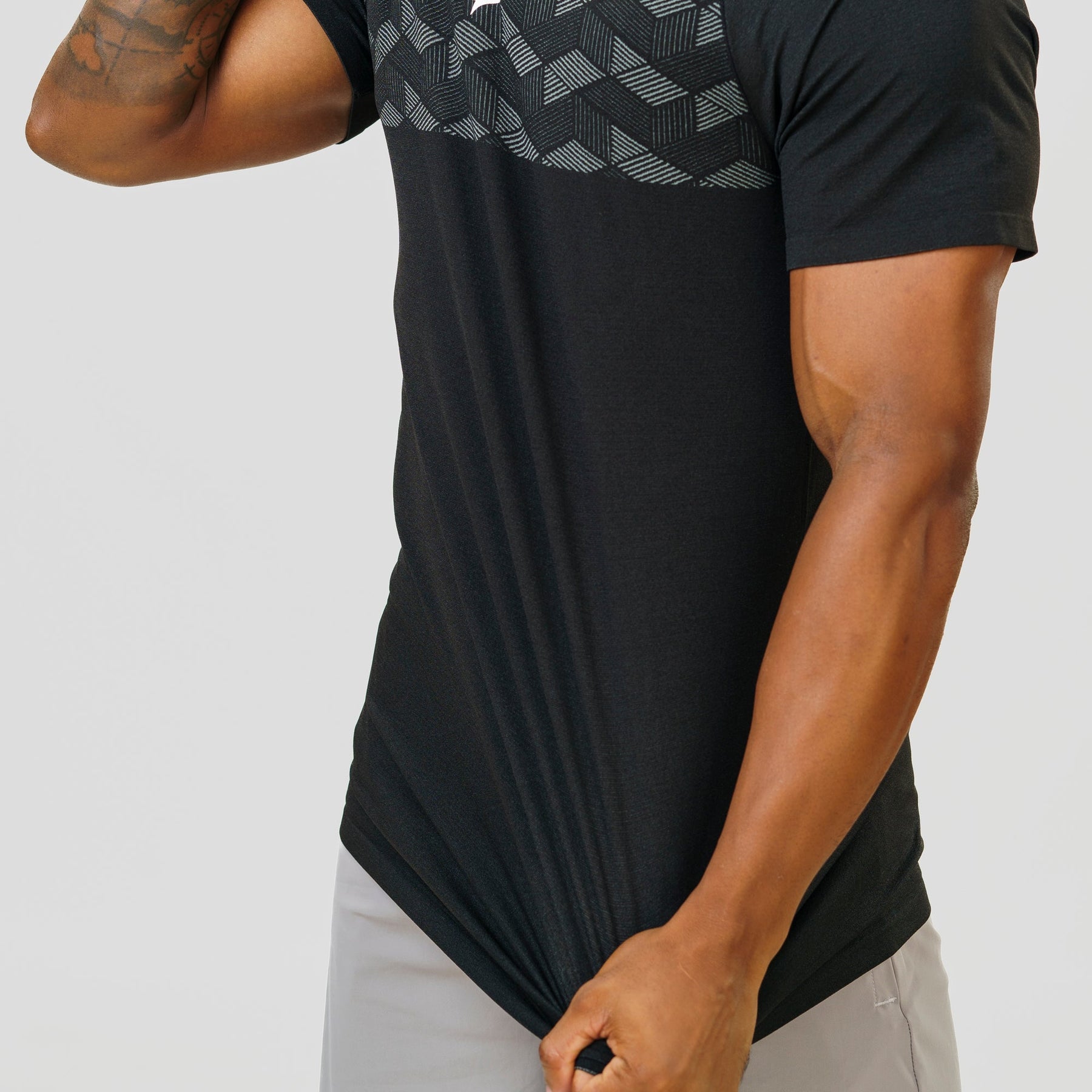 Camiseta Apex Dry Holographic Preto - Sem Costura