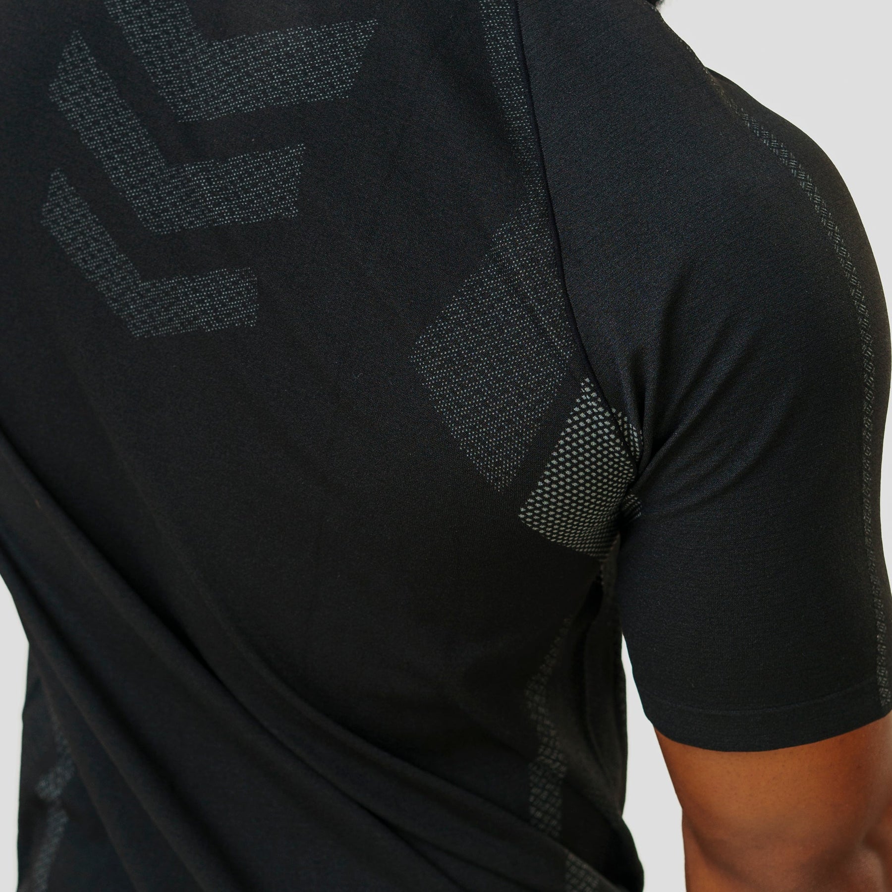 Camiseta Apex Dry Iron Preto - Sem Costura