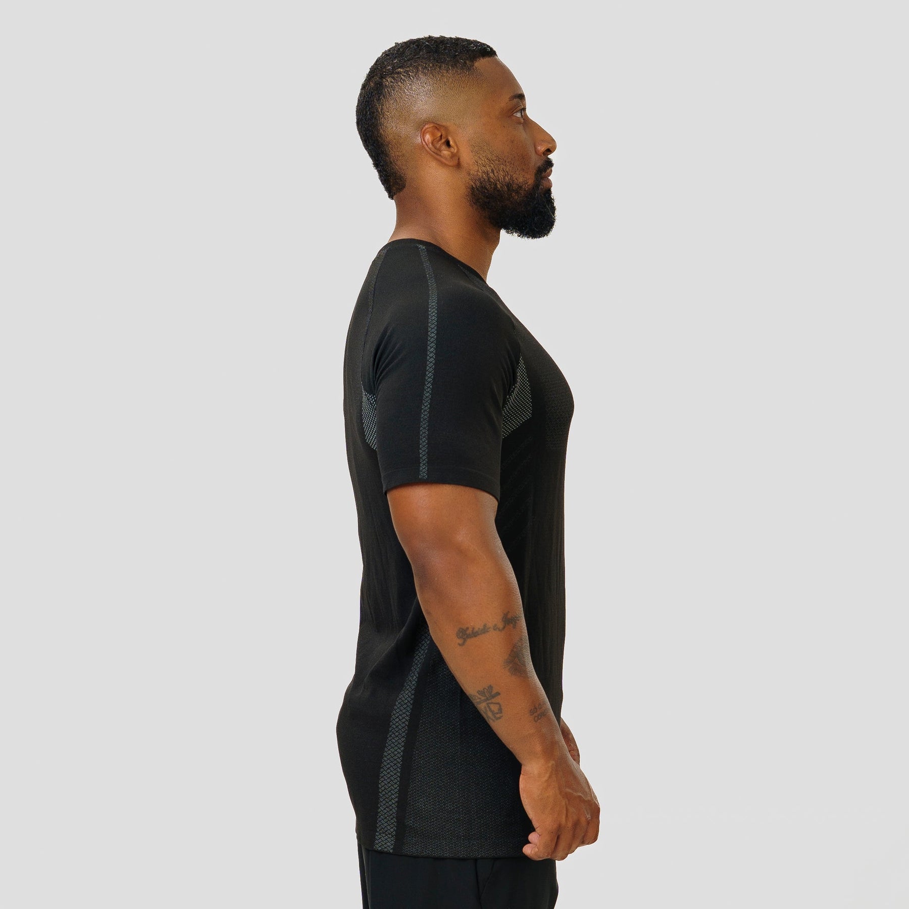 Camiseta Apex Dry Iron Preto - Sem Costura