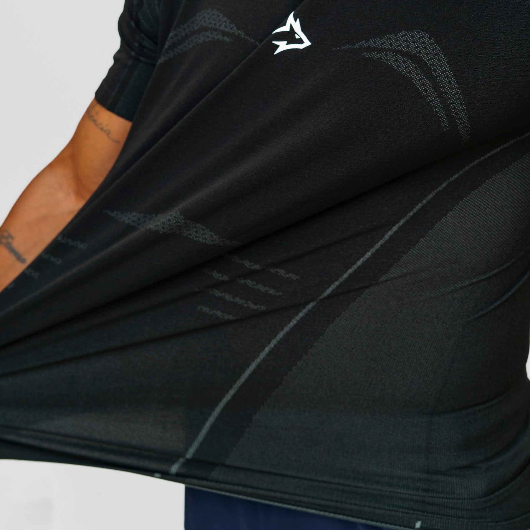 Camiseta Apex Dry Power Preto - Sem Costura
