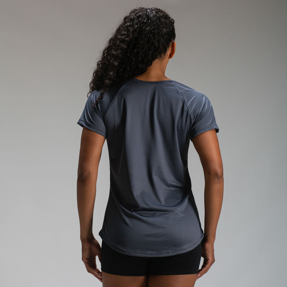 Camiseta Feminina Dry Fit Lobo Geométrico Cinza Sombra