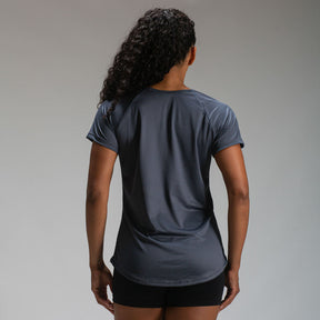 Camiseta Feminina Dry Fit Lobo Geométrico Cinza Sombra
